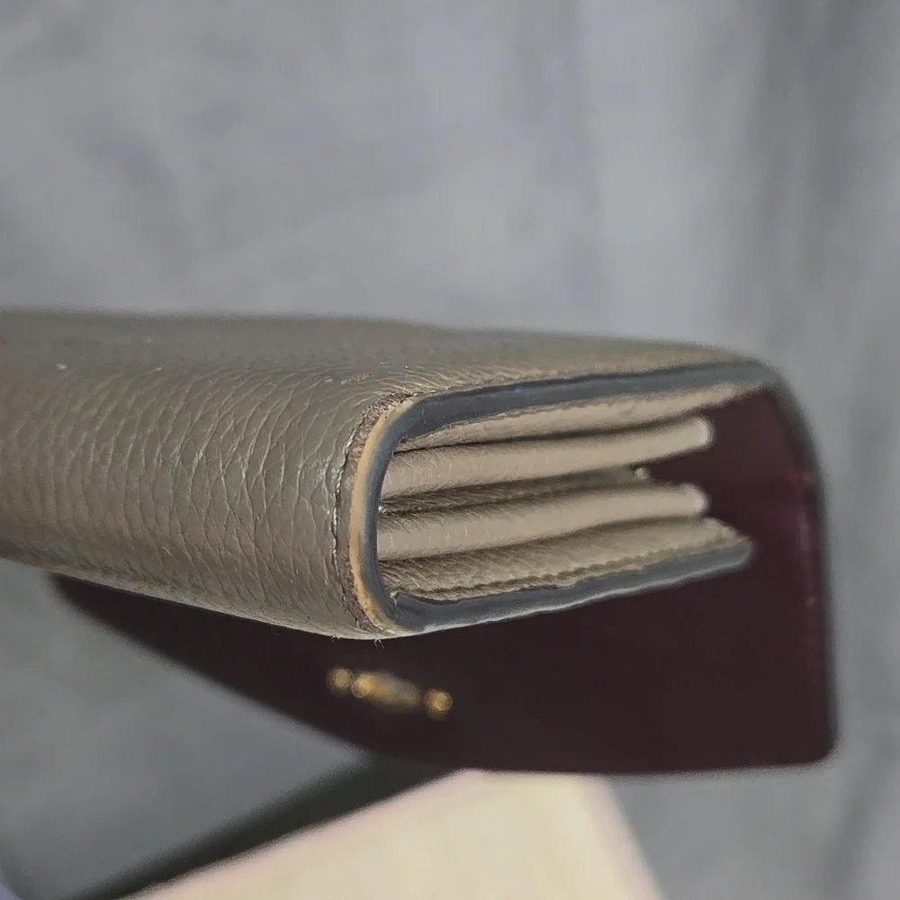 Mulberry Leather Wallet with Burgundy Interior and Gold Postman Hardware